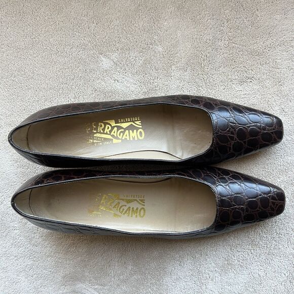 Salvatore Ferragamo Brown Croc Embossed Leather Low Heel Pumps Women 8 AAA - Picture 7 of 16